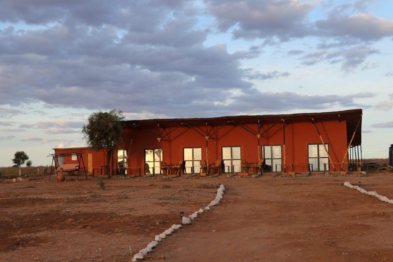 Amboseli Redhouse Apartment Екстериор снимка