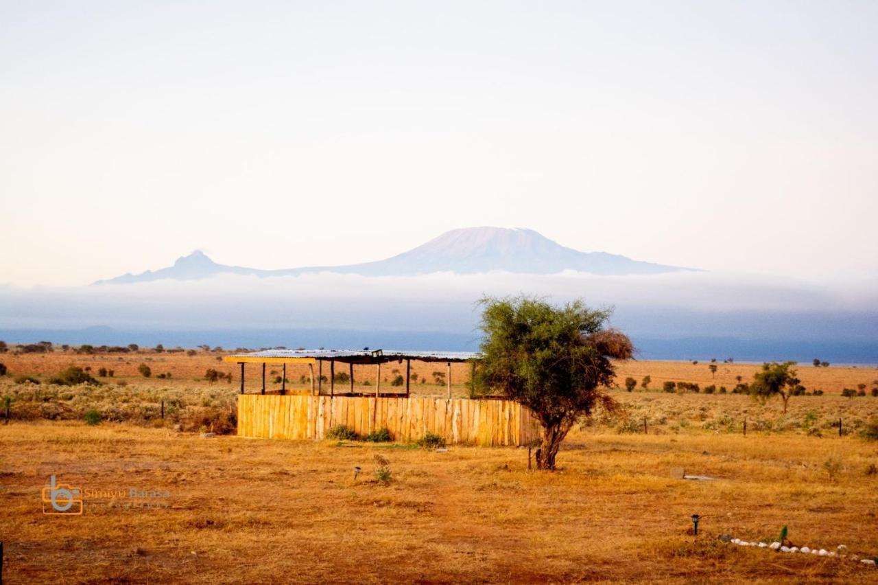 Amboseli Redhouse Apartment Екстериор снимка